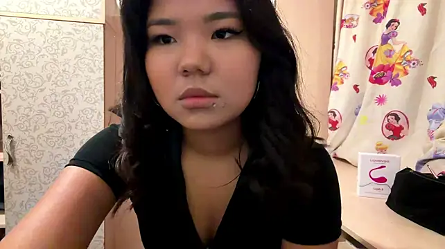 JohannaMickiewicz - Bring my ass closer to your face