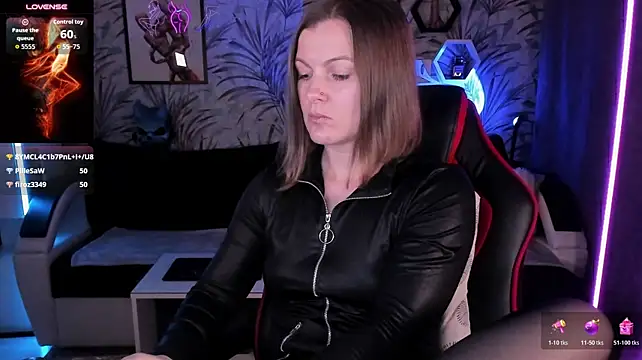 Devi_Evi