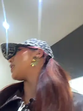 Vanessa_GM - FINGER IN ASS