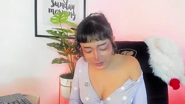 MeowMotta - Spanks hard in my ass x8 👋🏼🍑🥵🔥🔥
