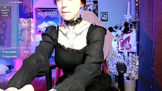 Vixen_noir - show outfit turn around