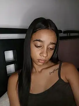 Zoe_Sweett18 - Naked+Dog styls
