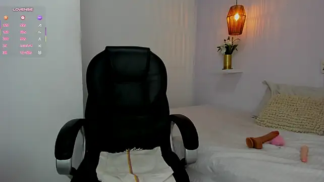 Sophia_ziz - ❤️doldo in pussy❤️