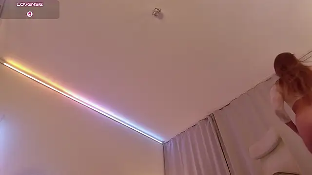 Nova-Lee