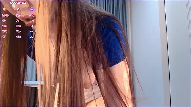 Madison_mi - Oil boobs and play with pussy