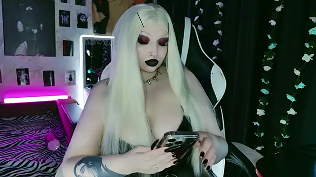 Kitty_goth