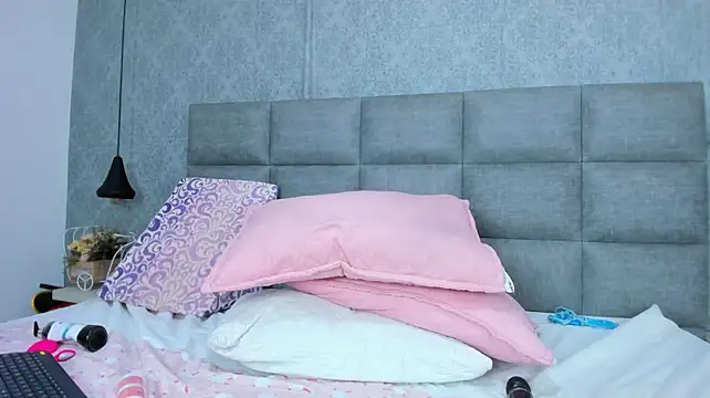 Emilyy_r - 😮 POV Blowjob tease + Tongue practice
