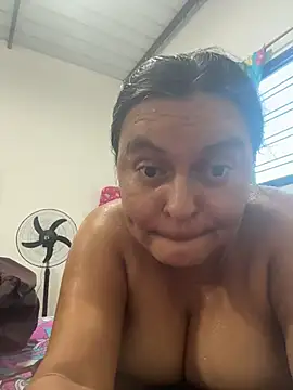 Horny-Mommy-Dirty - Squirt