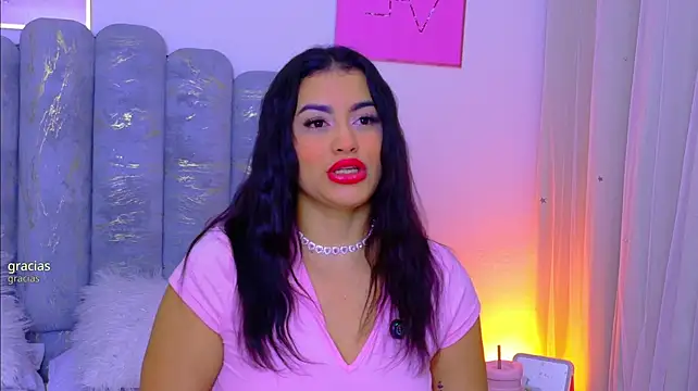 AlynAllen - all naked in doggy+dido in pussy