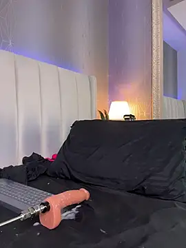 Mia-Medina - TEAR MY PUSSY APART
