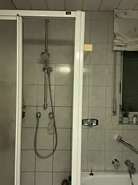 VivienneBlac - Play with tits🍒