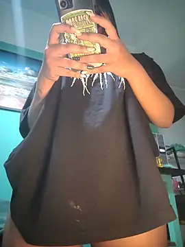 Maskgirlhot666 - Brinquedo no cuzinho