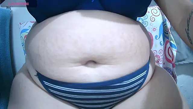 Lynieh- - suck dildo