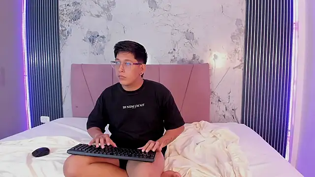 Midnight_Duo_1 - suck balls