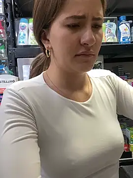 Andrea_19blonde