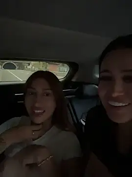 Sara_fun - Naked two girls