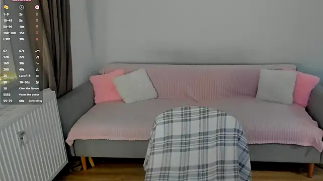 Crystal_lilith - suck dildo look at u