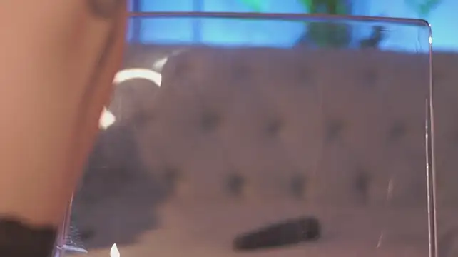 PearlKaye - My Ass Craves a Finger