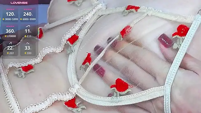JessieJuss - topless 1 min