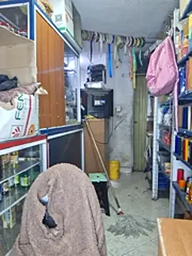 Isa_bella95 - Shows naked shop