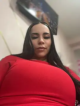 Naatalia - Pussy wet