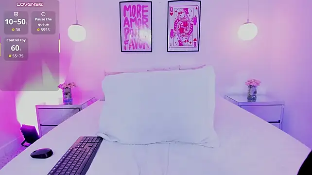 Caaty7 - show ass🍑