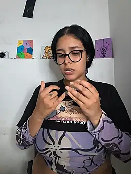 Annya-sweet - Annya twerking
