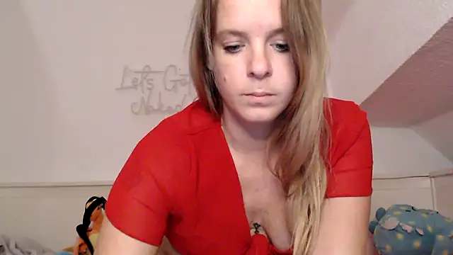 SexyMilf_1987 - nippelklemmen 5 min + LT Livepic
