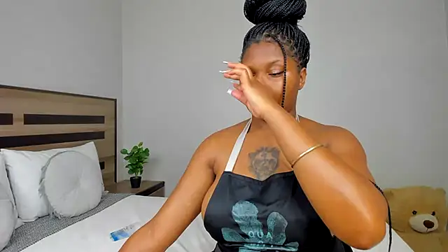 Renee-18 - MISSIONARY make it Rain Dxx ☔ 💦❤️