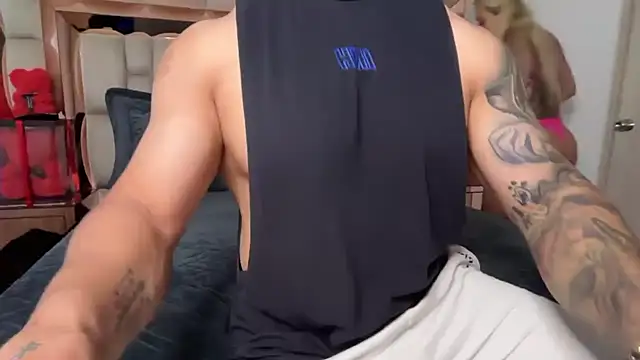 Exclusivecouple69 - Destroy her Throat