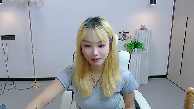 Sexy-girl-feifei - 加特林抖胸舞蹈