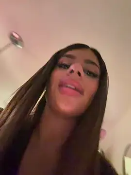 BellaaVixen - Fuck MISSIONARY in Live !