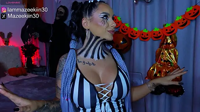 Iammazeekiin30 - Cum show