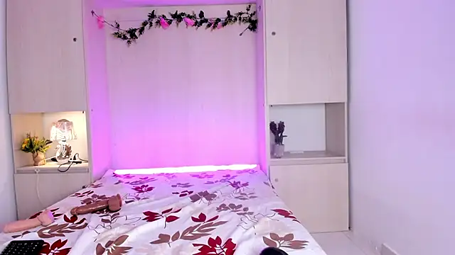NaomiParkss - Fingering pussy😍