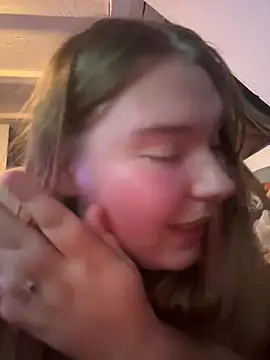 Sassi_babe - Oben ohne 30 min