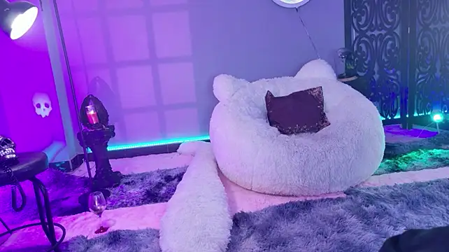Zephirah_abney - slow squeeze ass