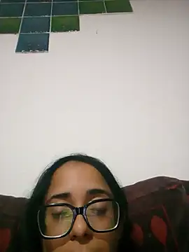 Catalina2000 - Enseñar tetas