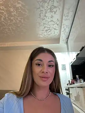 IsabellaEtthan - ButtPlugInMyAss+:gift:4LT