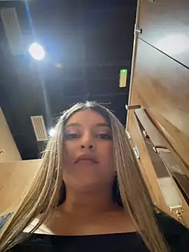 Lunablossom_ - Take off my thongs in public