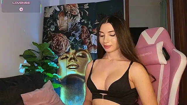 SweetReya_Love - Happy Friday Kings 💕 Tip for boobs out