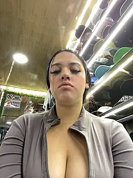 CelesteJones1 - Flash ass + spank ass 🍑