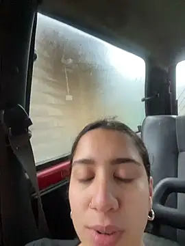 Souphicherry - Masturbación + 1 finger pussy