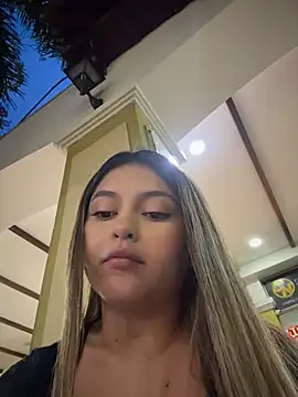 Lunablossom_ - Take off my thongs in public