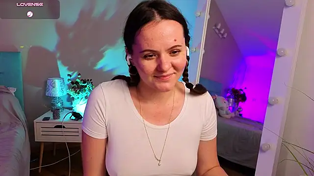 Magic_bunnyy_ - open and finger pussy close up