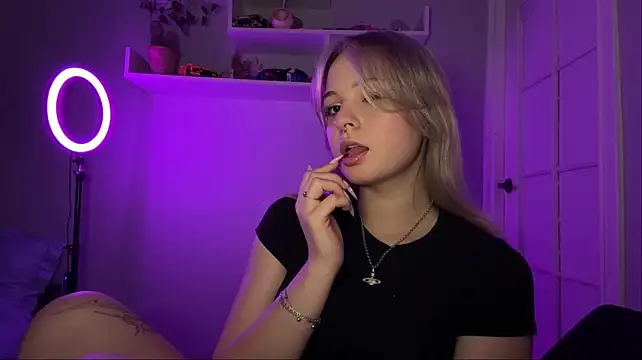 Ellarns - licky lick finger