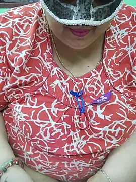Tamil-mayasri - ass flash