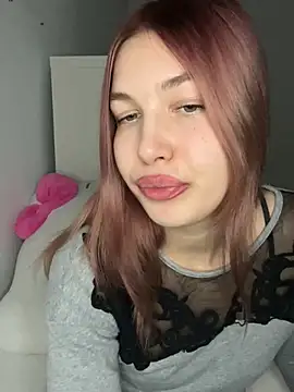 MilaXoXoo - Pinch Boobs 1 min 🍒