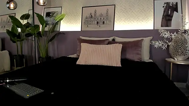 GretaVelvet - Pamper my pussy with your hard cock🌼