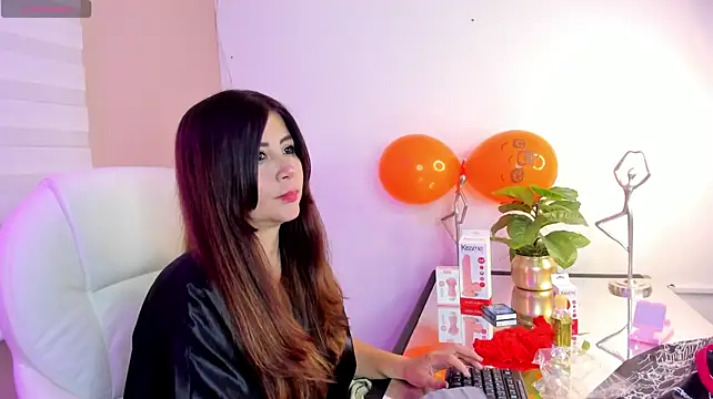 Qlooncita - 🌹 Panthies on side, pussy tease