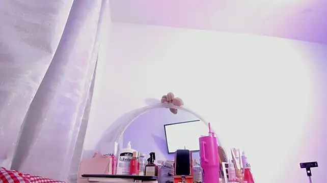 Loreth_J - fuck and cum in my big tits